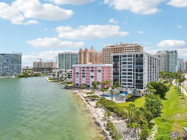 $4,500 | 11 Sunset Drive, Unit 502, Sarasota, FL 34236