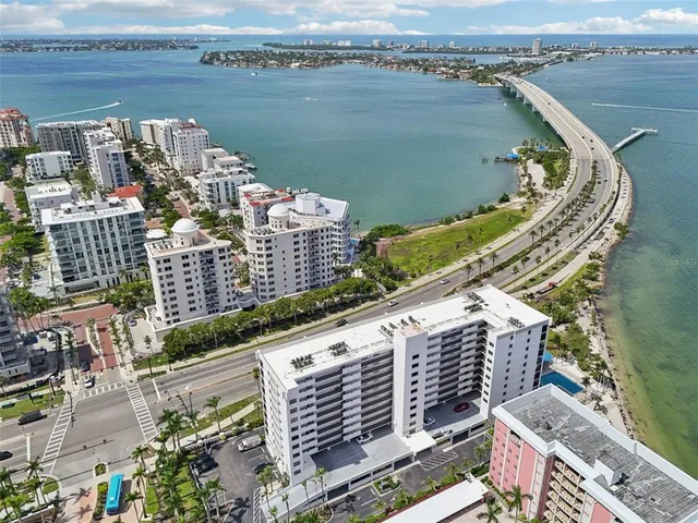 $4,500 | 11 Sunset Drive, Unit 502, Sarasota, FL 34236