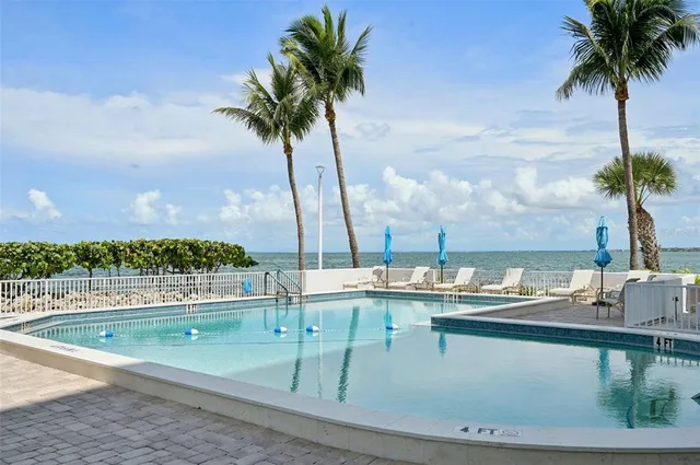 $4,500 | 11 Sunset Drive, Unit 502, Sarasota, FL 34236