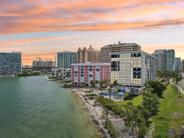 $4,500 | 11 Sunset Drive, Unit 502, Sarasota, FL 34236