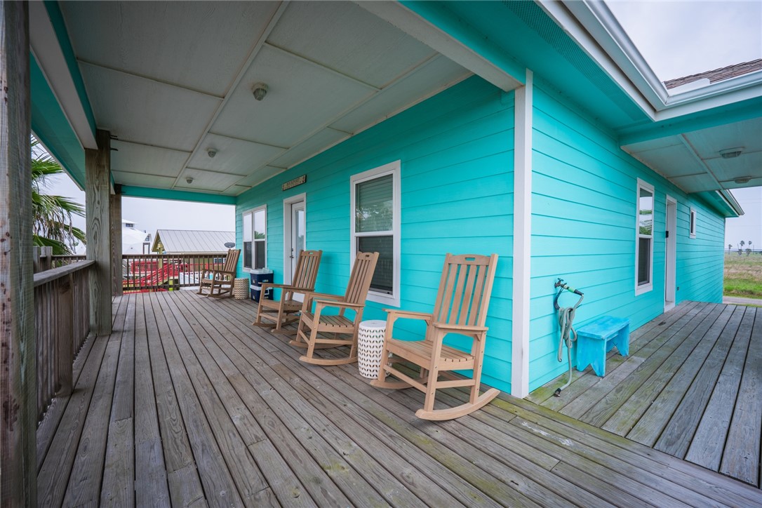 109 Copano Cove Road Rockport, TX 78382 - Photo 29 of 32