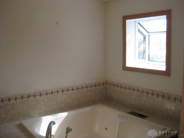 688 South Alpha Bellbrook Road Bellbrook, OH 45305 - Photo 24 of 26 Gallery Image 24