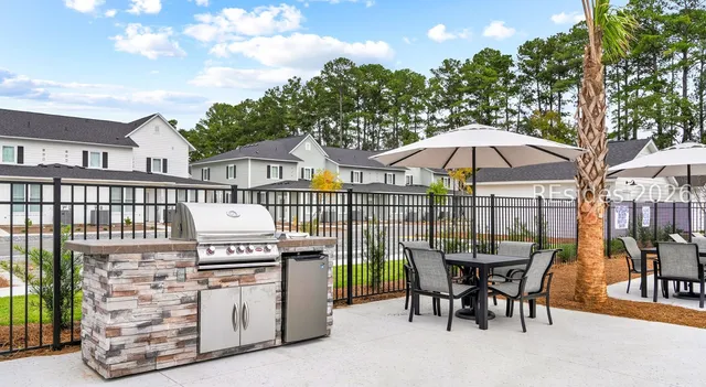 $2,425 | 201 Saddlehorse Drive, Unit HACKNEY, Okatie, SC 29909