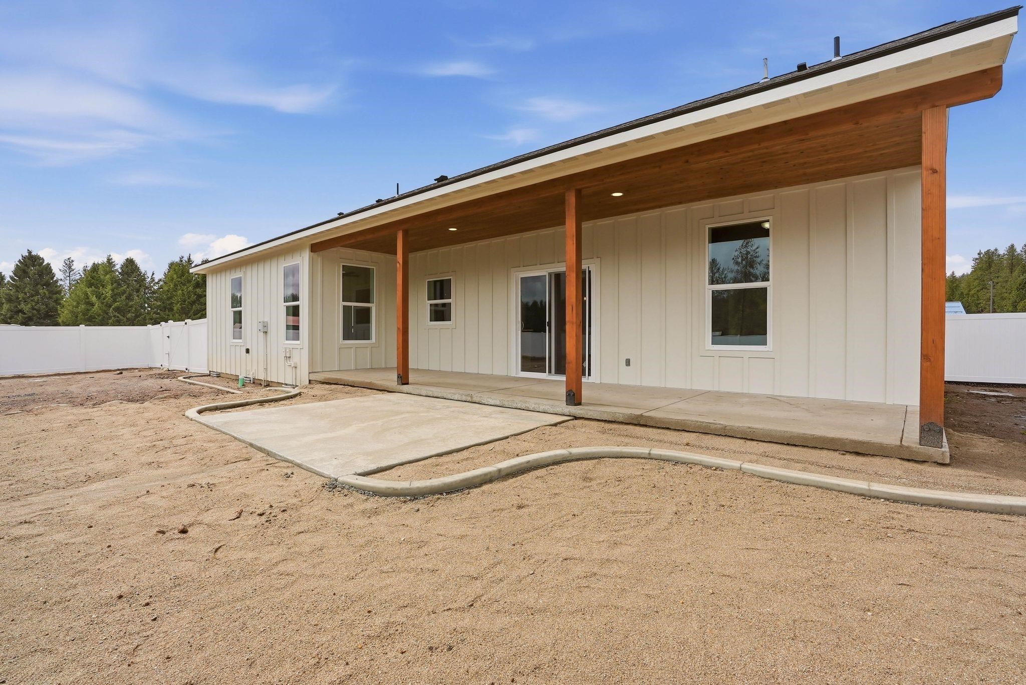 25720 North Yale Road Chattaroy, WA 99003 - Photo 27 of 31
