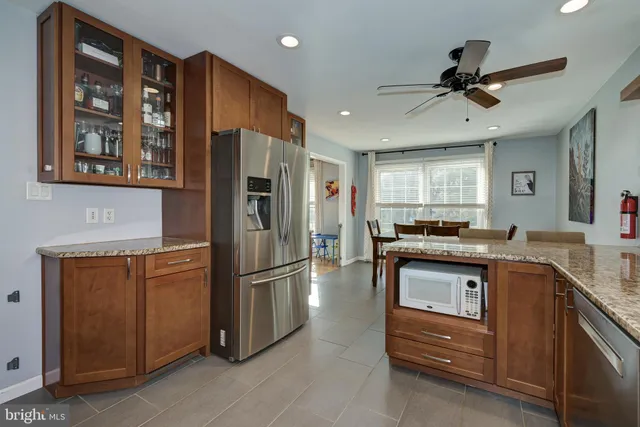 $475,000 | 211 Valley Forge Road, Cinnaminson, NJ 08077