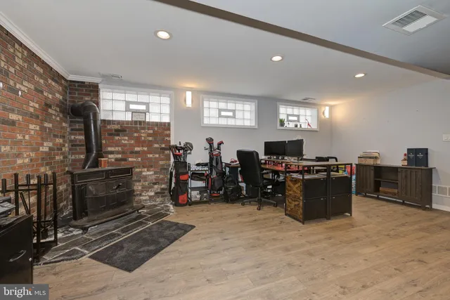 $475,000 | 211 Valley Forge Road, Cinnaminson, NJ 08077