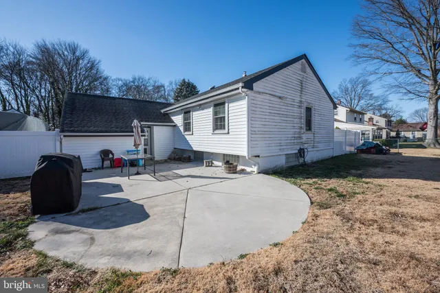 $475,000 | 211 Valley Forge Road, Cinnaminson, NJ 08077