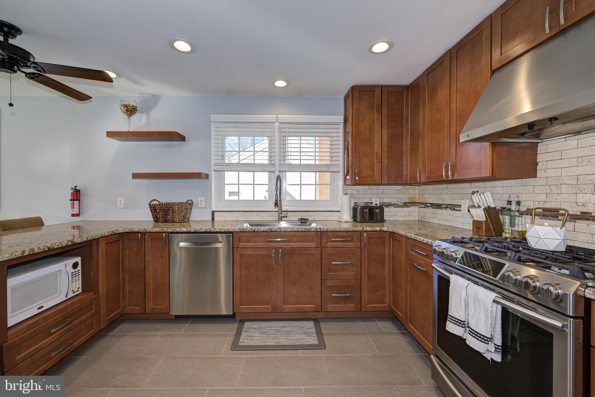 211 Valley Forge Road Cinnaminson, NJ 08077 - Photo 9 of 37