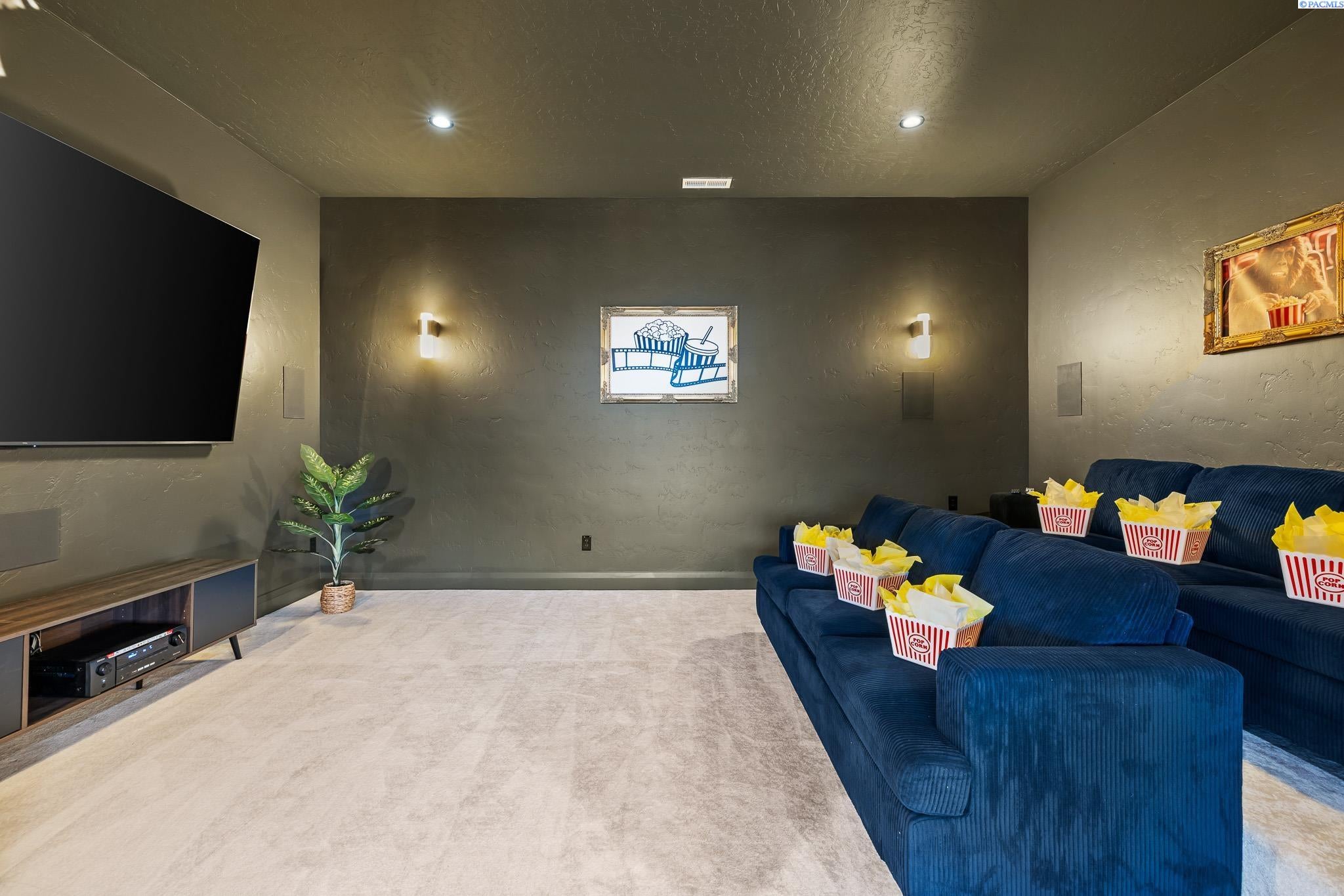 15710 South Ridge View Ln Way Kennewick, WA 99338 - Photo 34 of 46 Gallery Image 34