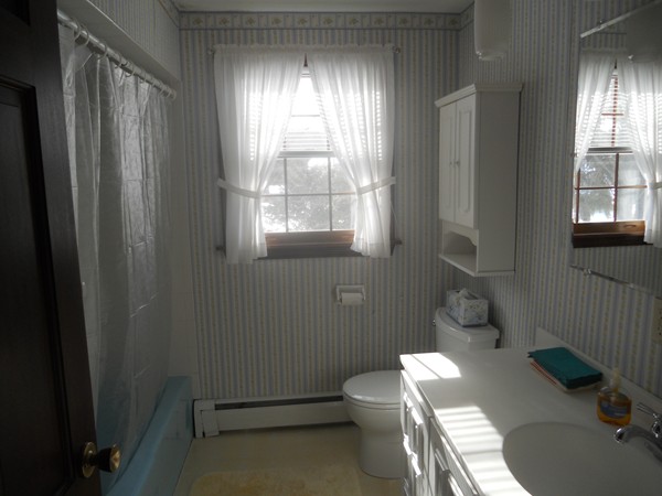 2781 Providence Road Northbridge, MA 01534 - Photo 11 of 17 Gallery Image 11