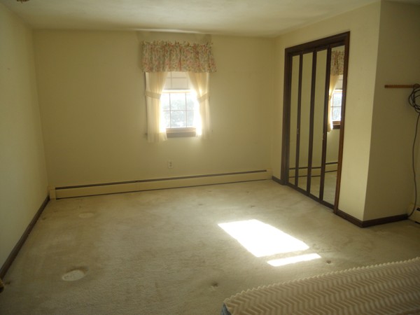 2781 Providence Road Northbridge, MA 01534 - Photo 10 of 17 Gallery Image 10