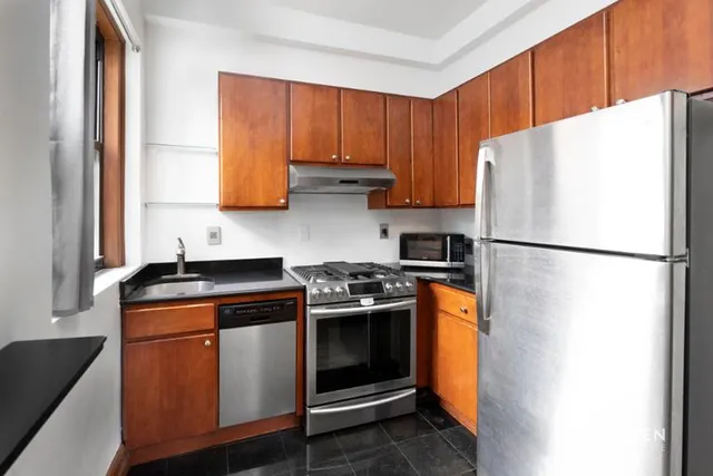 $700,000 | 450 West 147th Street, Unit 51 | Hamilton Heights
