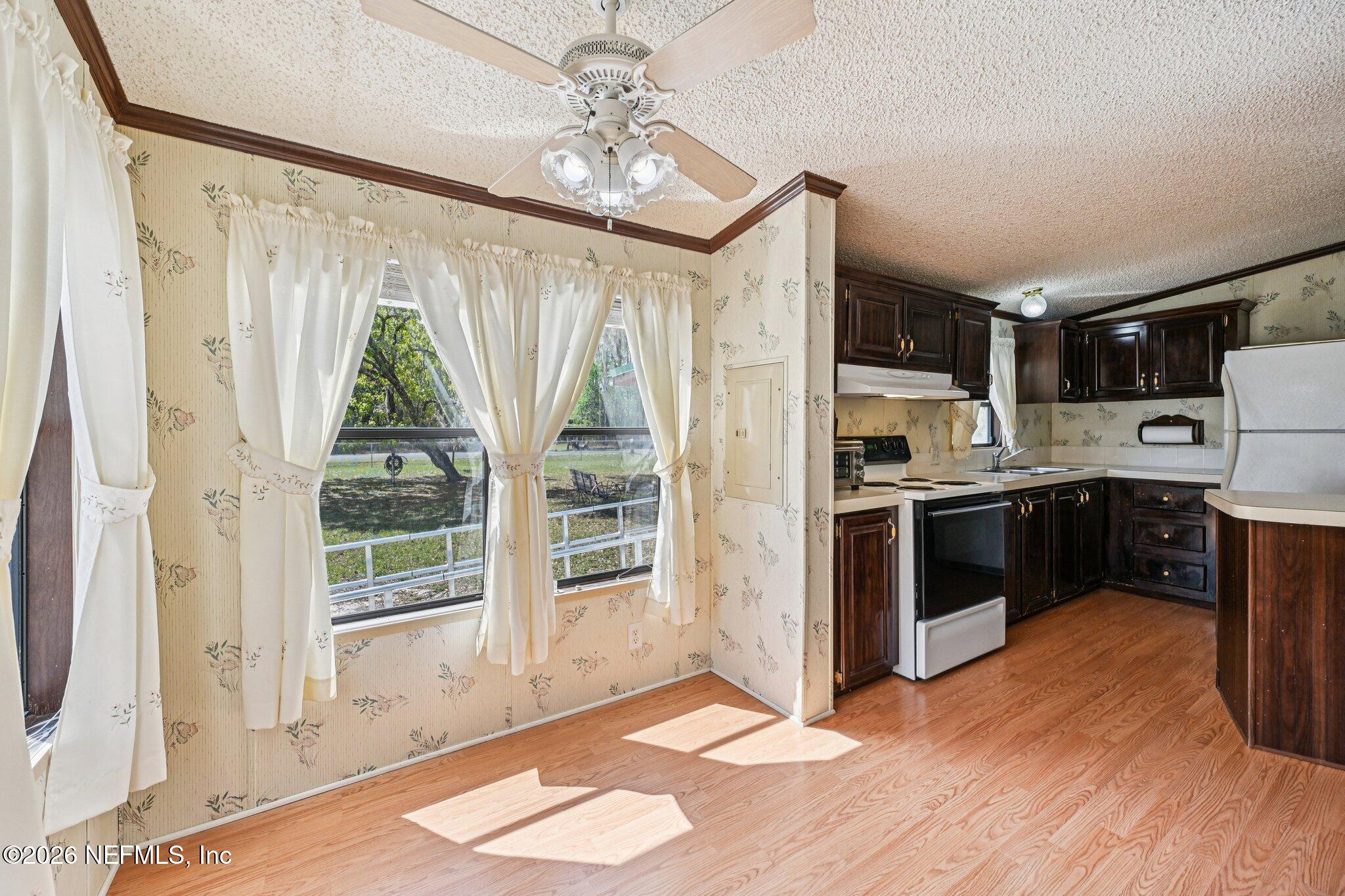 128 Sesame Street Middleburg, FL 32068 - Photo 29 of 66 Breakfastnook