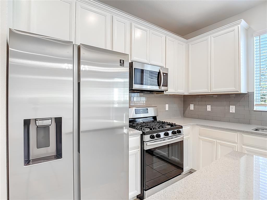 14041 Kite Lane Lithia, FL 33547 - Photo 11 of 58