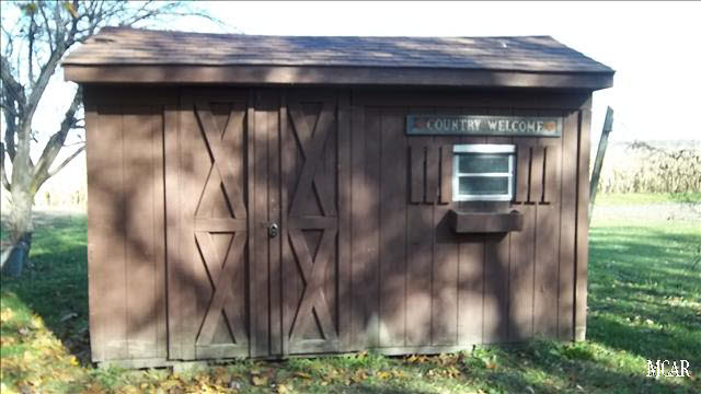 12050 Ida West Road Ida, MI 48140 - Photo 3 of 20 20021715-2.JPG