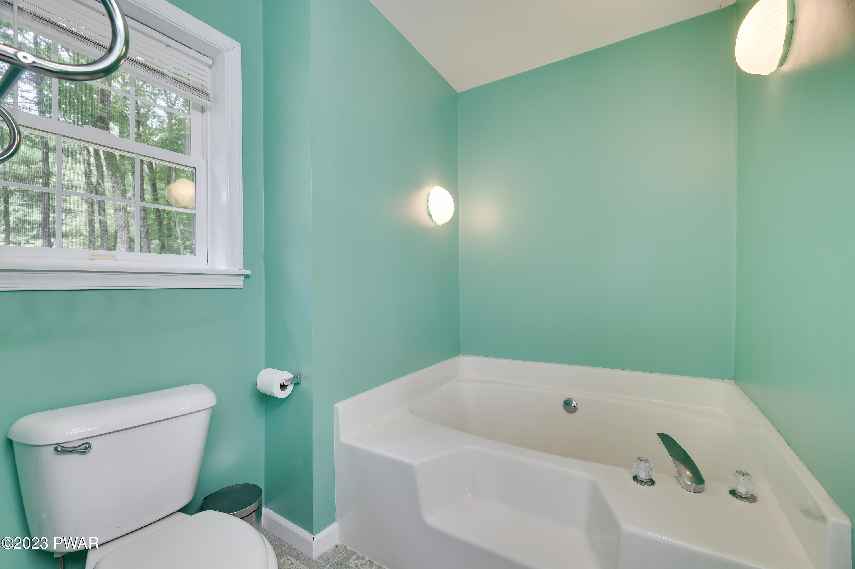 147 Neversink Road Shohola, PA 18458 - Photo 22 of 53