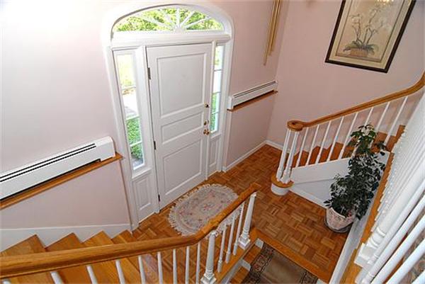 75 Howlett Street Topsfield, MA 01983 - Photo 5 of 30 Gallery Image 5