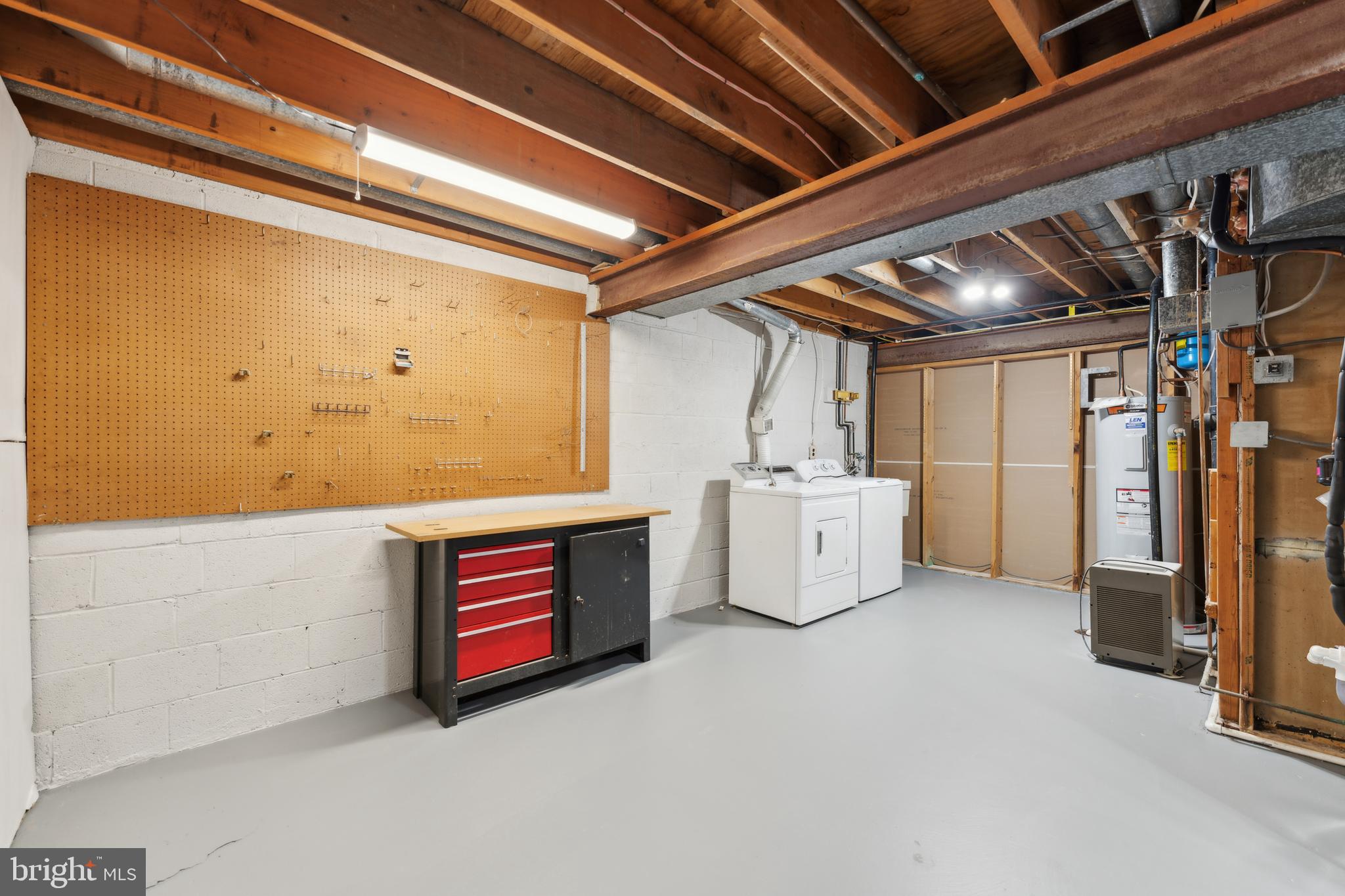 8541 Gwynedd Way Springfield, VA 22153 - Photo 24 of 33 Spacious Storage Room