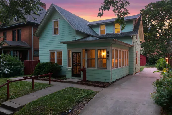 $235,000 | 665 5th Street East, St. Paul, MN 55106