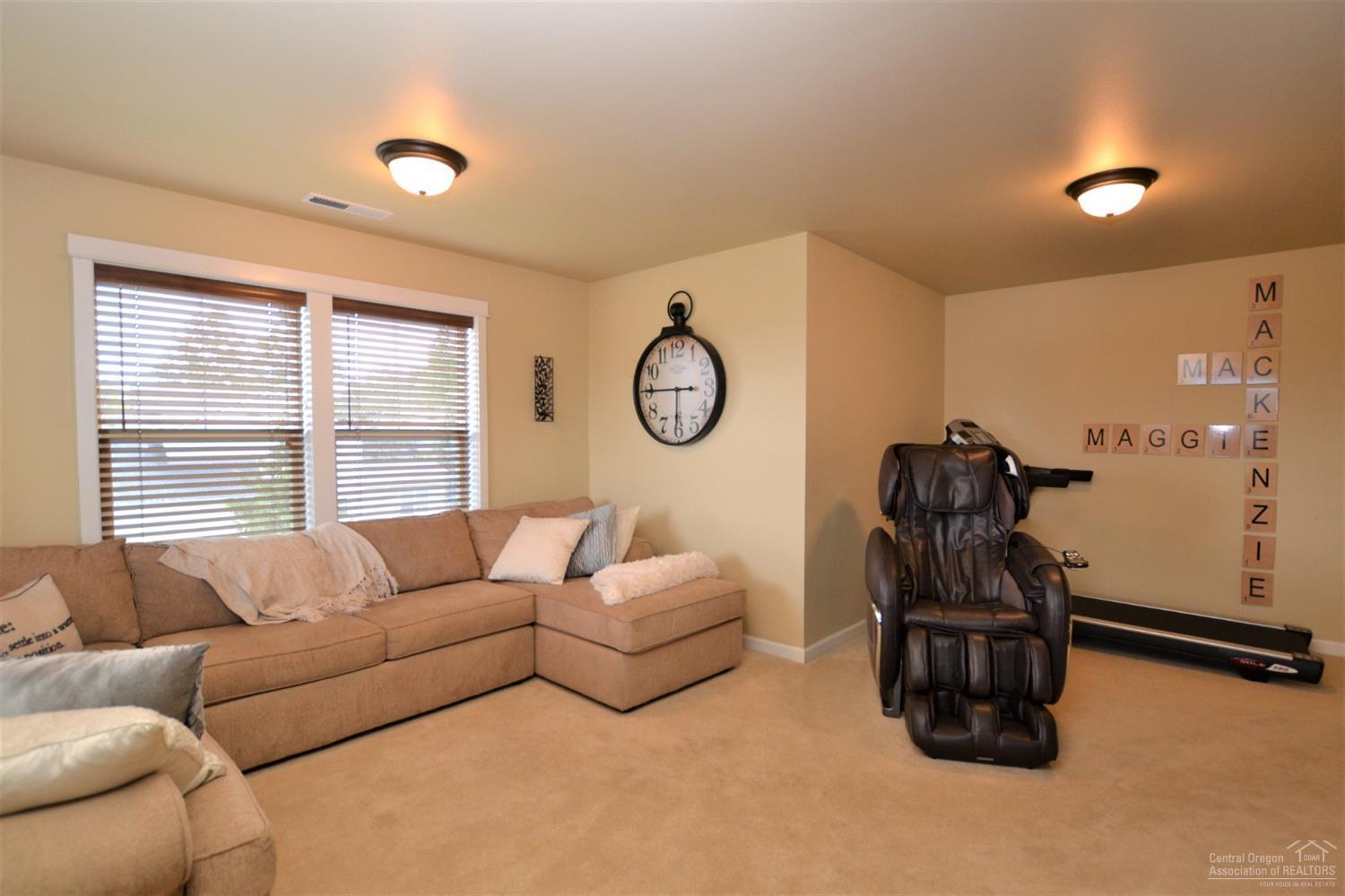 693 Northwest Powell Butte Loop Bend, OR 97703 - Photo 21 of 25 Additional Photo
