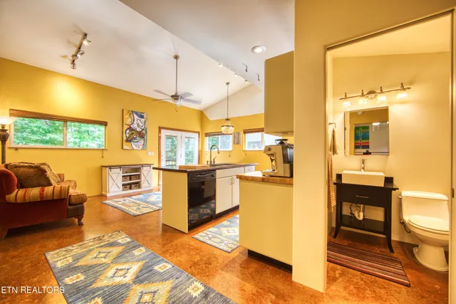 $278,000 | 326 Goad Mill Road, Allardt, TN 38504