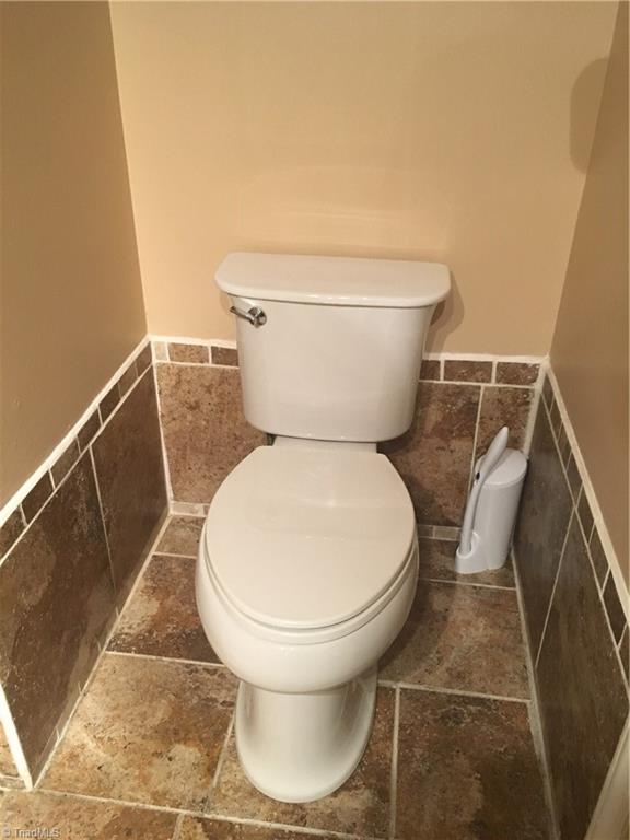 2217 Jones Road Greensboro, NC 27406 - Photo 14 of 15