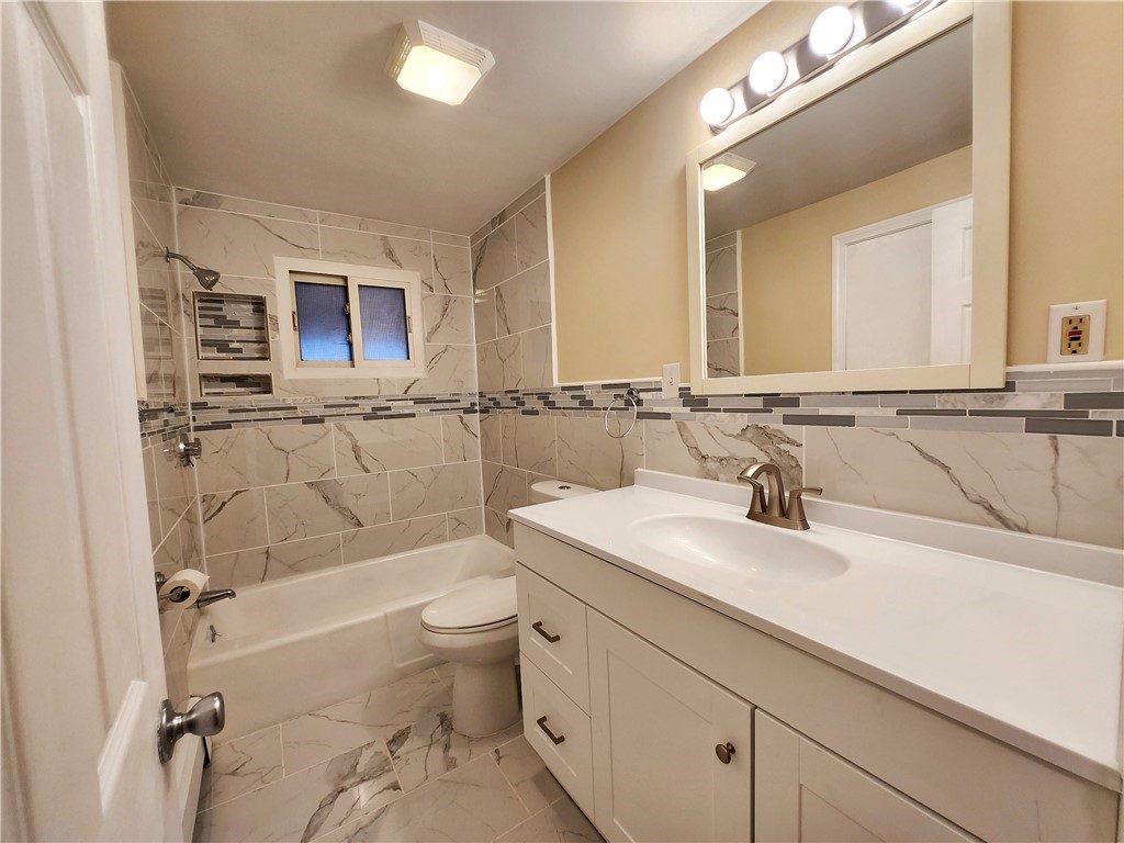 233 St Barnabe Street Woonsocket, RI 02895 - Photo 20 of 33 Gallery Image 20