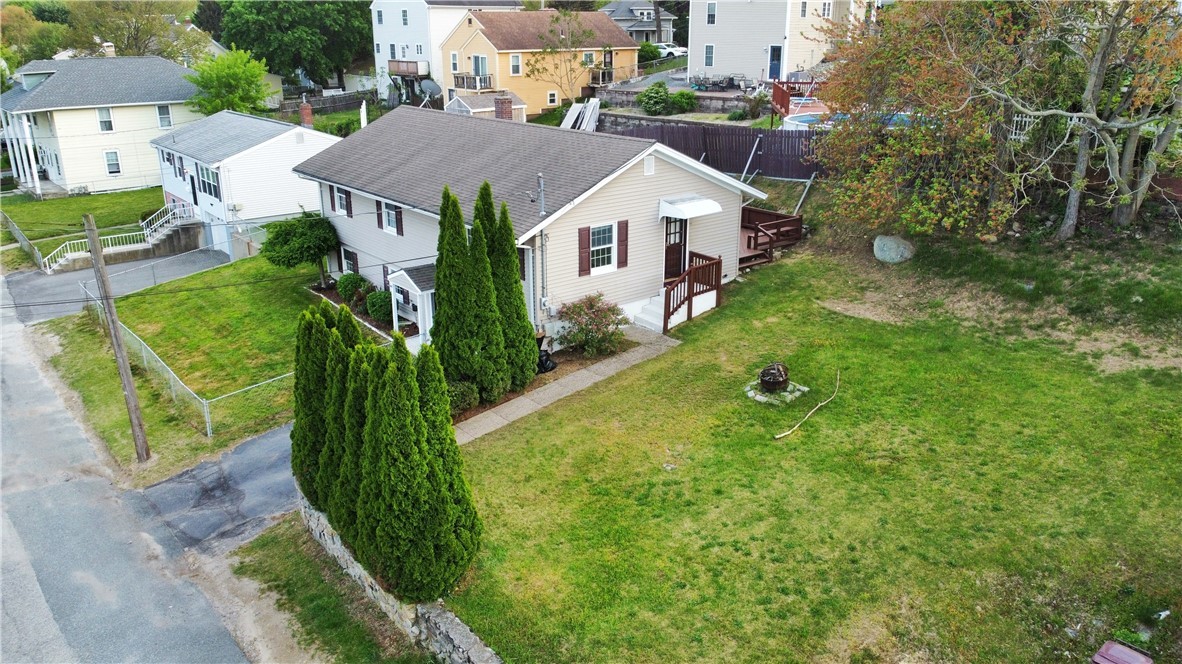 233 St Barnabe Street Woonsocket, RI 02895 - Photo 3 of 33 Gallery Image 3