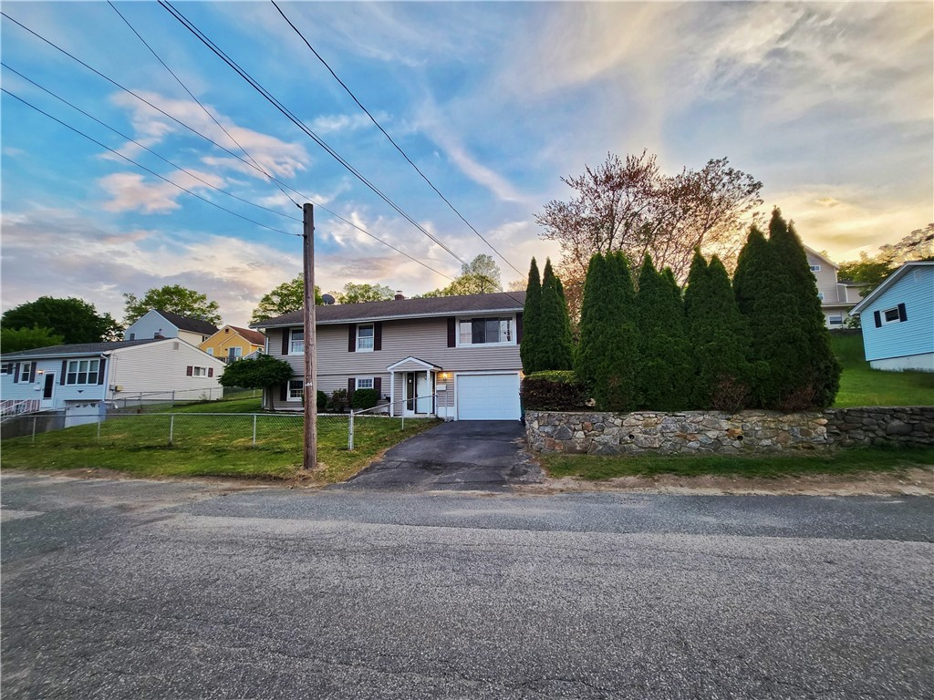 233 St Barnabe Street Woonsocket, RI 02895 - Photo 32 of 33 Gallery Image 32