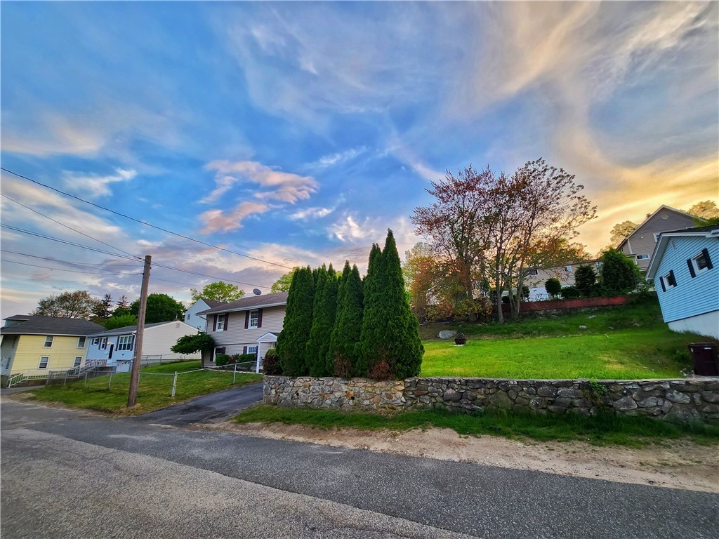 233 St Barnabe Street Woonsocket, RI 02895 - Photo 33 of 33 Gallery Image 33