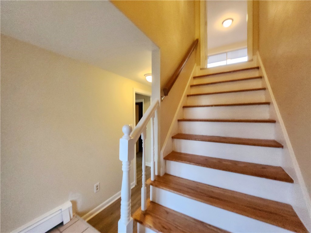 233 St Barnabe Street Woonsocket, RI 02895 - Photo 4 of 33 Gallery Image 4
