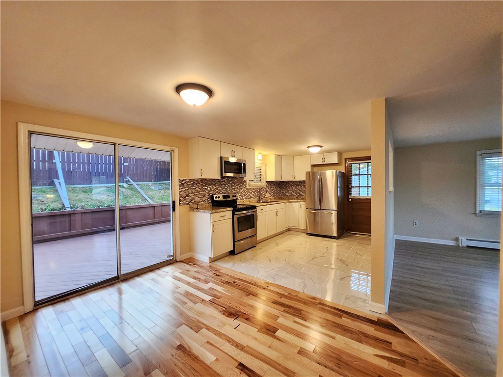 233 St Barnabe Street Woonsocket, RI 02895 - Photo 7 of 33 Gallery Image 7