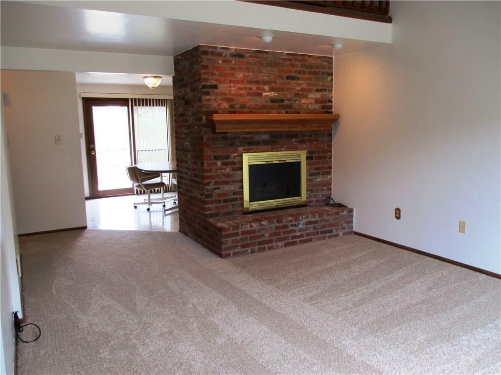 187 Denny Road Valencia, PA 16059 - Photo 5 of 25 Gallery Image 5