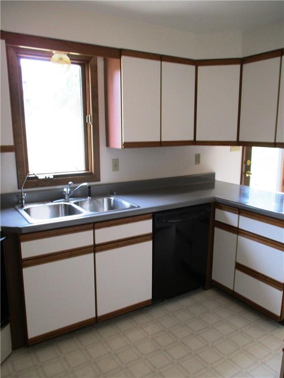 187 Denny Road Valencia, PA 16059 - Photo 9 of 25 Gallery Image 9