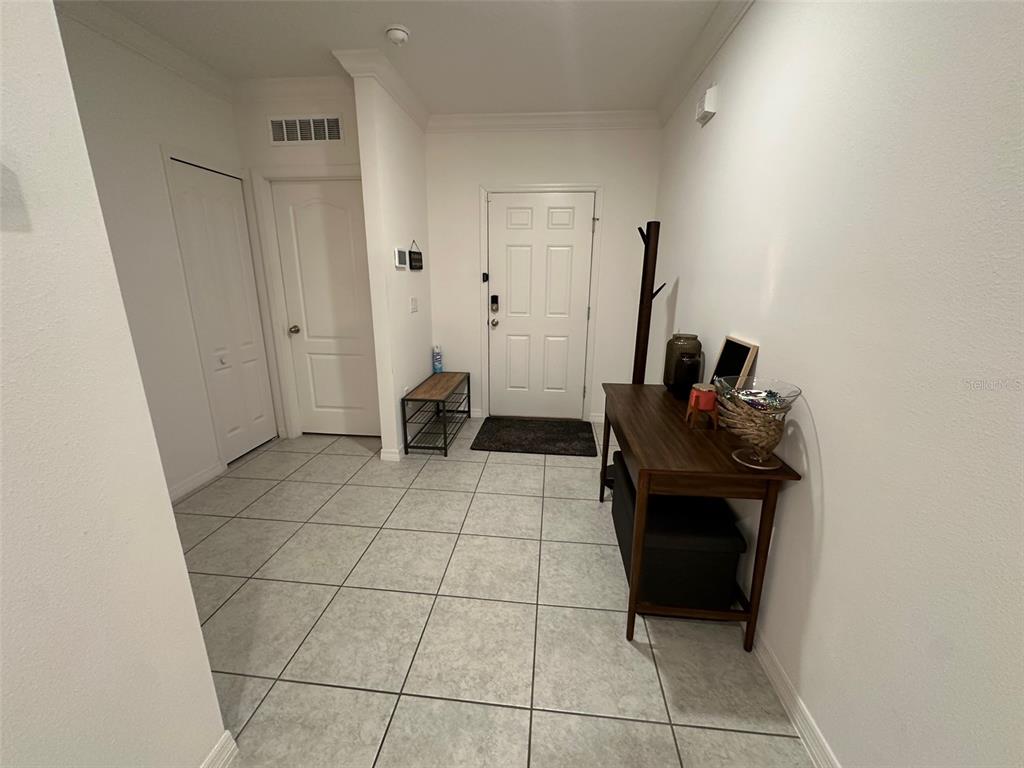 172 East Fiesta Key Loop DeLand, FL 32720 - Photo 4 of 27