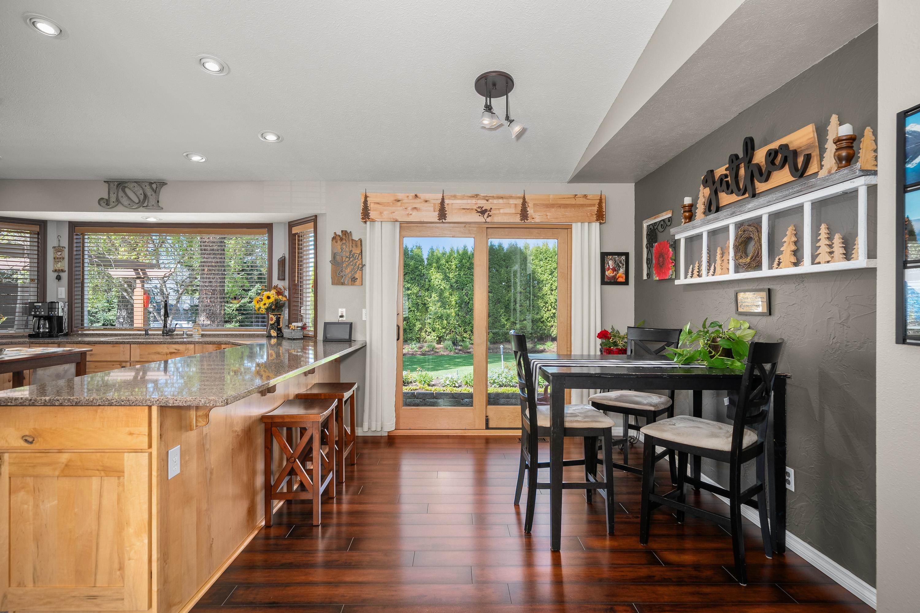 3807 East Tanager Lane Mead, WA 99021 - Photo 13 of 50