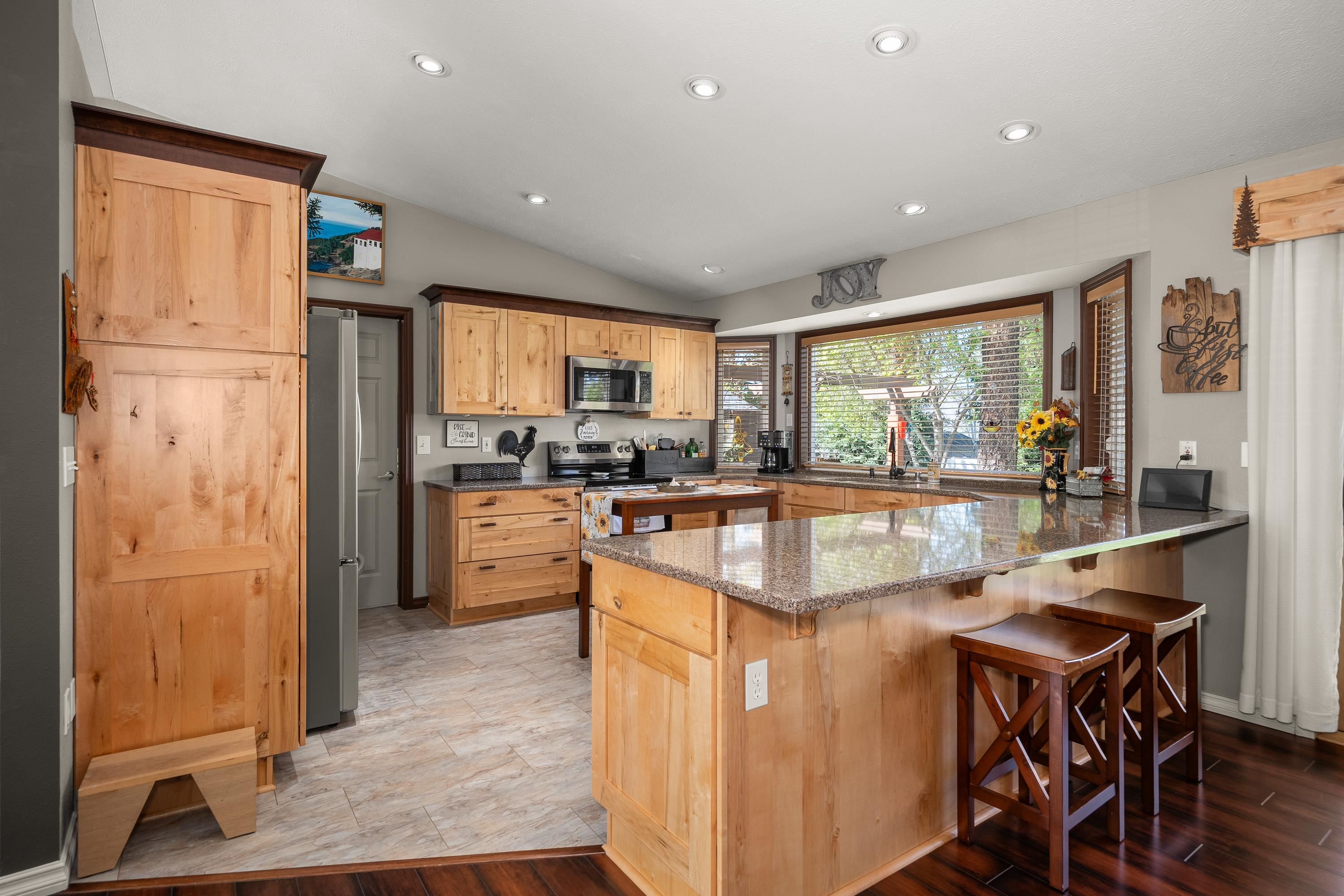 3807 East Tanager Lane Mead, WA 99021 - Photo 14 of 50