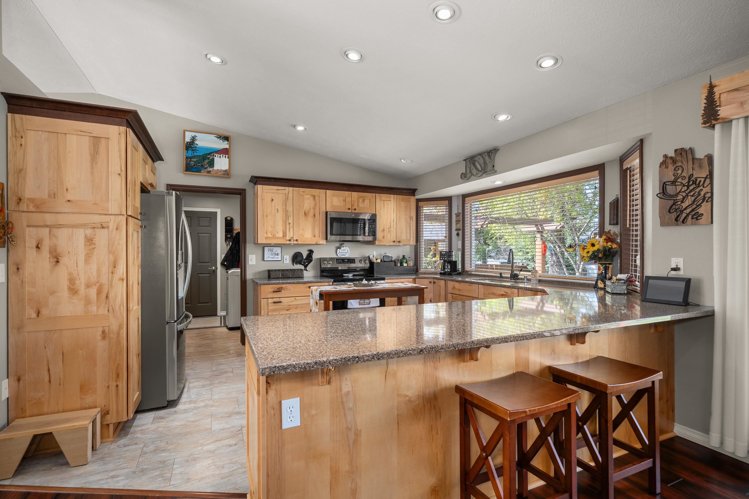 3807 East Tanager Lane Mead, WA 99021 - Photo 15 of 50