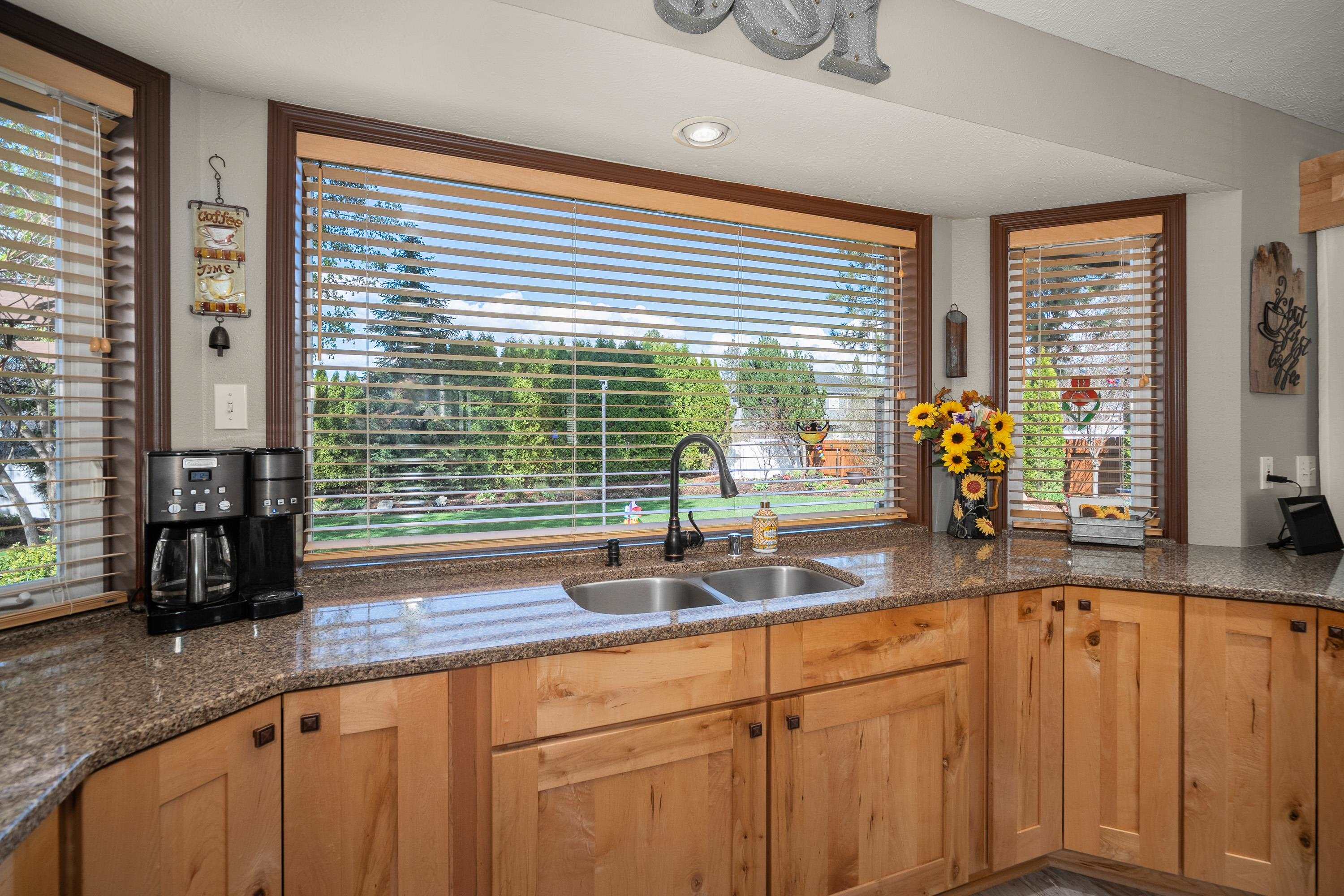 3807 East Tanager Lane Mead, WA 99021 - Photo 17 of 50