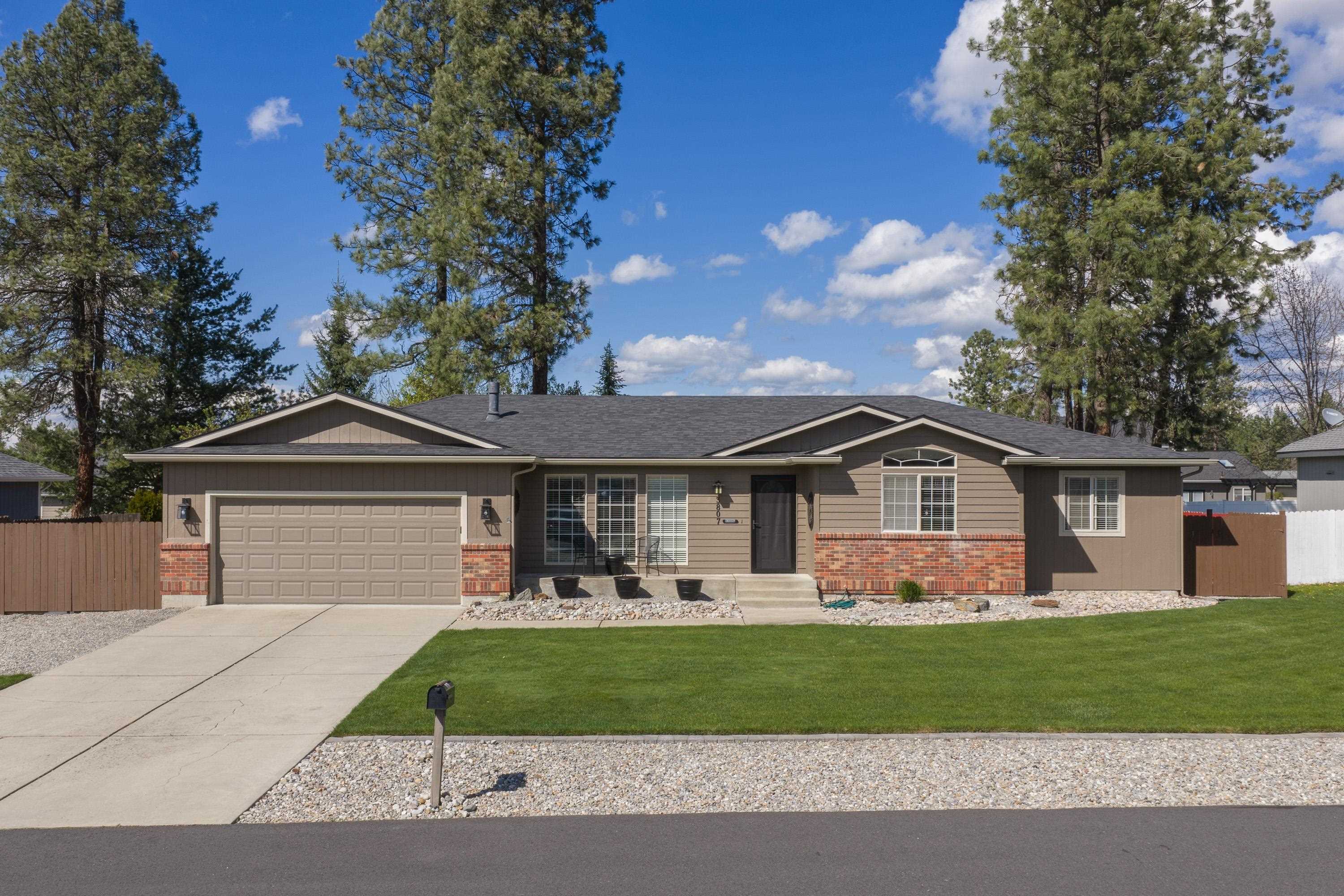 3807 East Tanager Lane Mead, WA 99021 - Photo 2 of 50