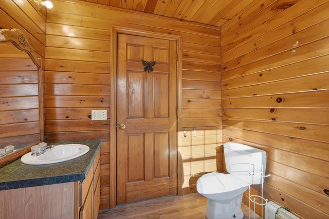 $299,900 | 340 Wingood Road, Windsor, ME 04363