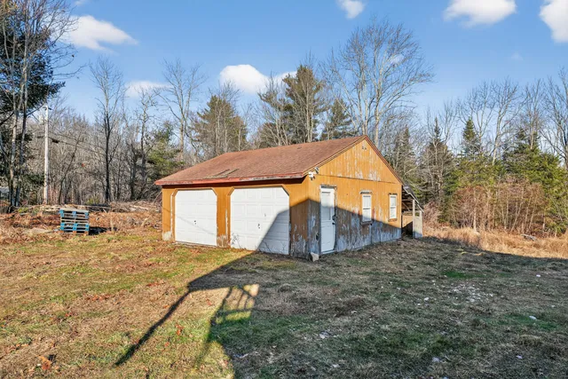 $299,900 | 340 Wingood Road, Windsor, ME 04363