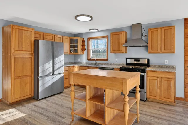 $299,900 | 340 Wingood Road, Windsor, ME 04363