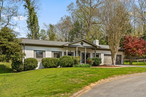 $389,000 | 111 Pine Forest Lane, Chattanooga, TN 37415