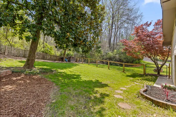$389,000 | 111 Pine Forest Lane, Chattanooga, TN 37415