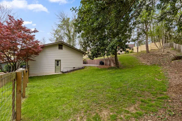$389,000 | 111 Pine Forest Lane, Chattanooga, TN 37415