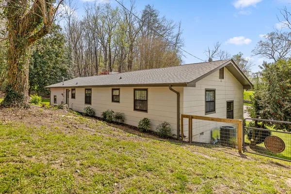 $389,000 | 111 Pine Forest Lane, Chattanooga, TN 37415