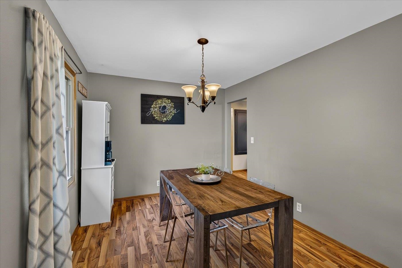 2313 Ramshead Court Waukesha, WI 53188 - Photo 12 of 71