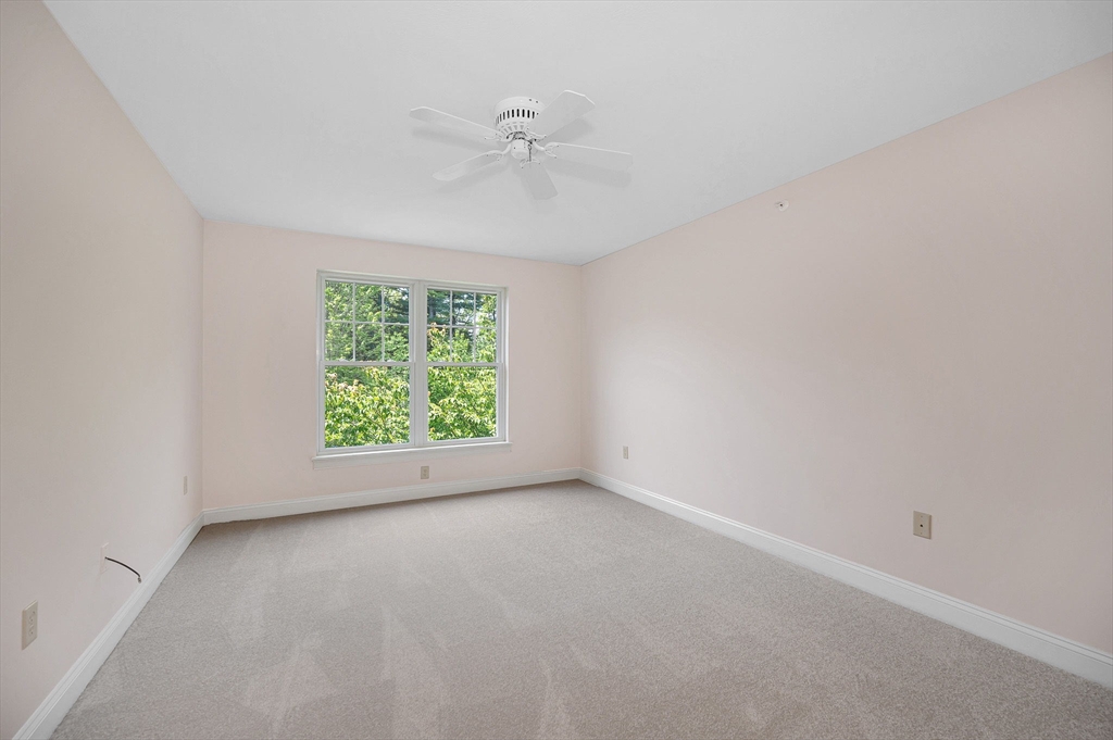 135 Beach Road, Unit B312 Salisbury, MA 01952 - Photo 12 of 34 Gallery Image 12