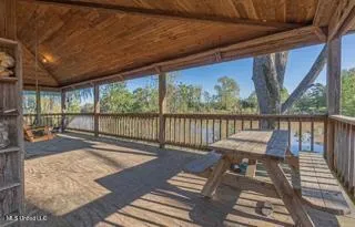 $105,000 | 304 Levee Street, Jonesville, LA 71343